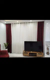 شال پرده زرشکی