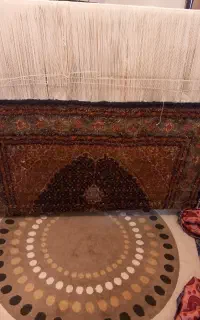 فرش دست بافت نیمه کار