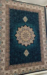 قالی ۹متری ۷۰۰ شانه با تراکم ۲۱۰۰ آکبند