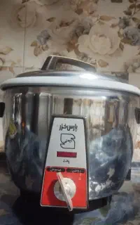 پلو پز
