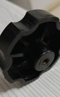 گل مهره خروسکی ، مهره فلکه ای