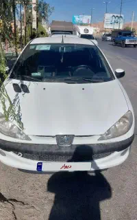 فروش ۲۰۶ صندوقدار v8 ۹۴