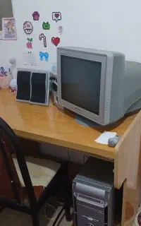 میز کامپیوتر اداری
