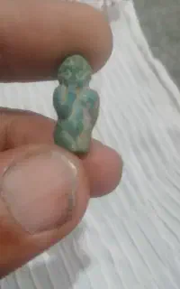 شهاب‌سنگ و الماس آسیاب تست شده ویک عددمجسمه یشم و.