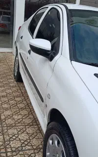 پژو ۲۰۶ SD مدل ۹۵ V8 تمیز