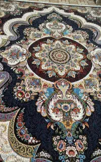 فرش نو ۱۲ متری ۷۰۰ شانه تمام نخ دو عدد
