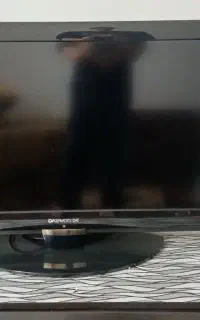 تلوزیون ال سی دی سالم