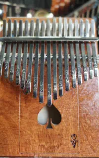 کالیمبا مدل پیک گالری موسیقی آرتیا