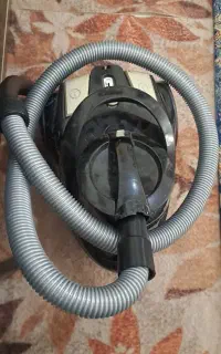 جاروبرقی بامکش قوی