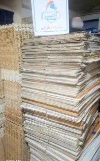 کارتن خالی تخم مرغ و شانه تخم مرغ
