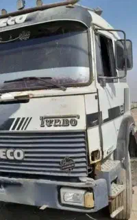 اسقاط انواع کامیون‌های مدل پایین چپی و سوخته