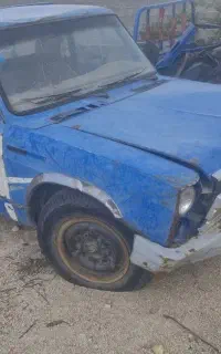 نیسان ۳۸۰۰ مدل ۷۶تا ۸۹