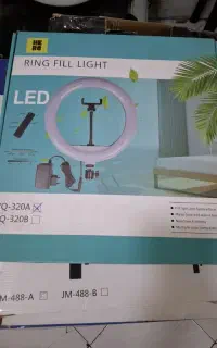 رینگ لایت مدل RL-21 همراه با سه پایه و ریموت کنترل