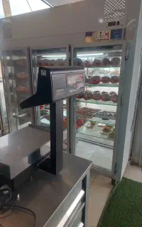 استخدام خانم جهت کار در فروشگاه مرغ فروشی