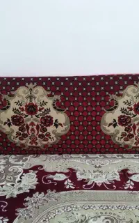 پشتی در حد نو و تمیز زیر قیمت