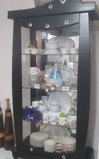 ویترین ایینه دار چهار طبقه نو