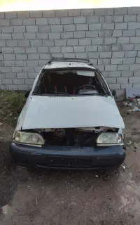 تصادفی پراید مدل 85 کم ضرب عروسک