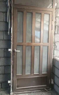 درب و پنجره آلومینیوم و کابینت فلزی