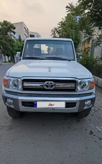 تویوتا لندکروز سری 70ستون پهن ۲۰۰۷