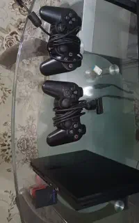 ps2 فوق العاده سالم استثنایی به همراه کلی سی دی