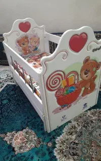 تخت نوزاد
