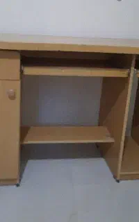 میز کامپیوتر