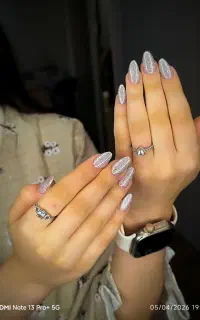 کاشت ناخن/ترمیم/پدیکورپا/ژلیش