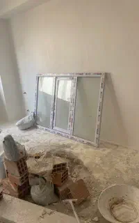 در و‌پنجره پی وی سی