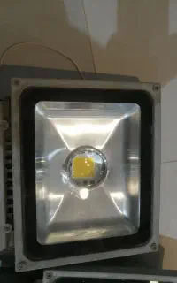 نور افکن ضد اب