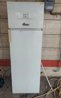ابگرمکن ایران شرق ۲۰۰ لیتری