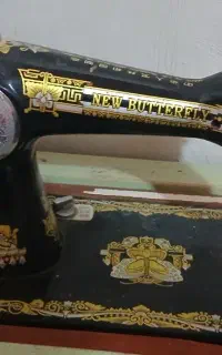 چرخ خیاطی قدیمی