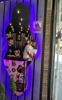 انواع آینه قدی دفرمه