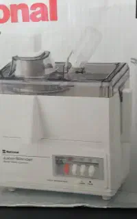 آبمیوه گیری ناسیونال اصل ژاپن