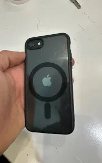 ایفون se 2020