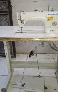 نیاز به کار خیاطی