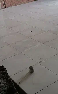 شاگرد کاشی کاری هستم وارد هستم دنبال کارم