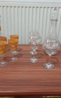 تنگ وگیلاس خوری