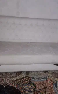 مبل هشت نفره ومیزغذاخوری وساعت ایستاده درحدنو