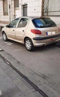 پژو ۲۰۶ بژ تمیز