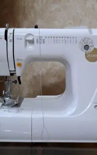 چرخ خیاطی ژانومه