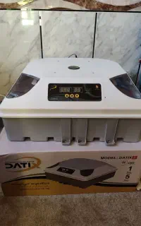 دستگاه جوجه کشی