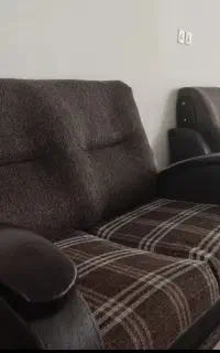 مبل ۸نفره همراه با سه  عسلی