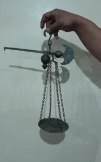 ترازو قدیمی
