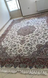 ۲ تخته فرش ۹ متری تمیز در حد نو،