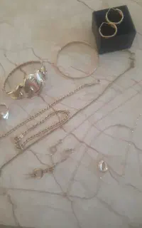 فروش ۴۰گرم طلا۱۸عیار نونو به قیمت تابلو بدون اجرت