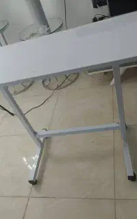 میز چرخ خیاطی