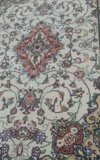 دوعدد پادری