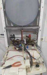 خدمات و تعمیرات انواع پکیج و آبگرمکن دیواری