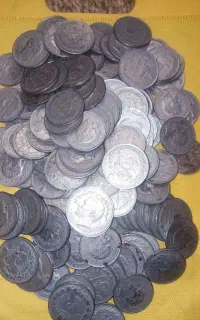 سکه ی شاهنشاهی ۱۴۶عدد