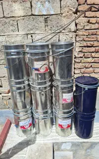 سطل فلزی بزرگ